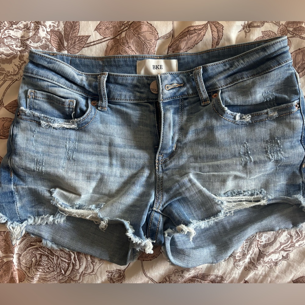 BKE midrise cutoff style shorts